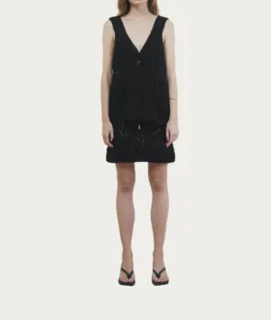 Buttoned Crochet Knit Vest In Black