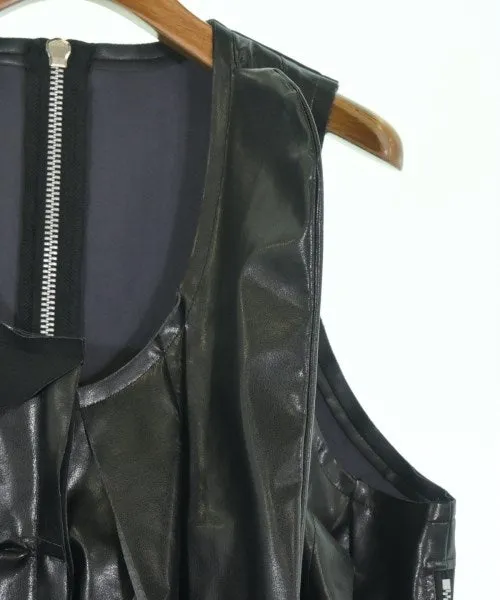 COMME Des GARCONS Vests
