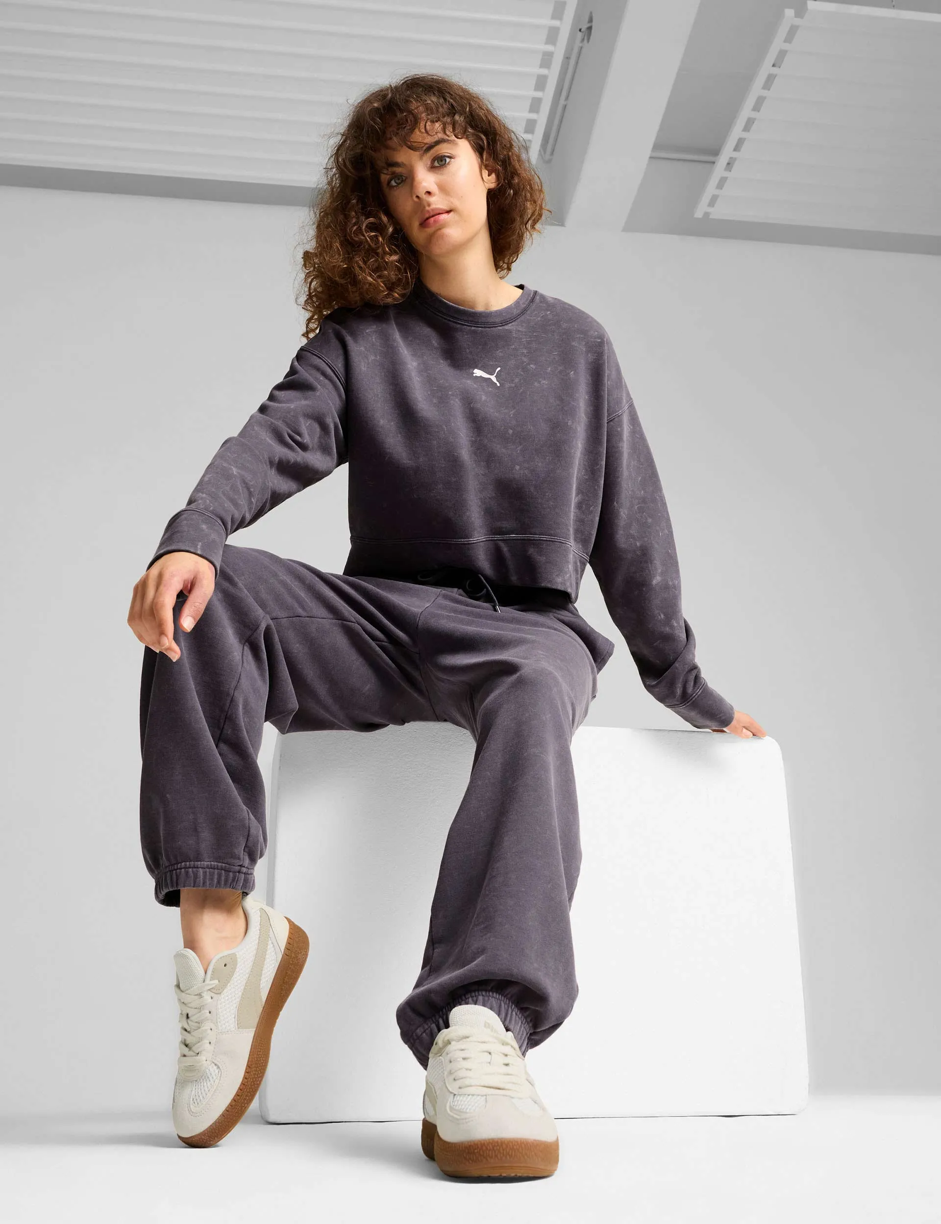 DARE TO Relaxed Washed Crew - Galactic Grey
