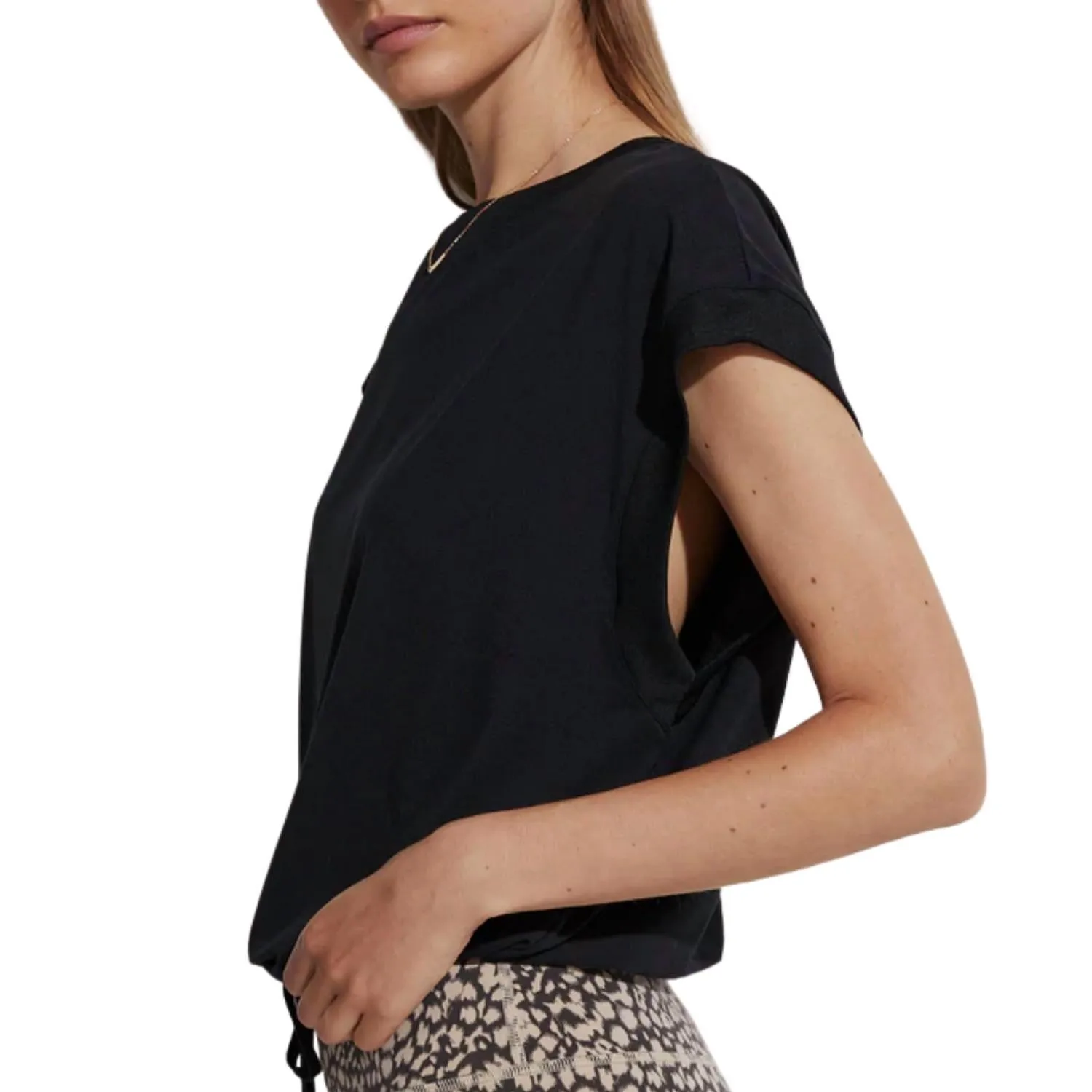 Ferndale Active Top In Black