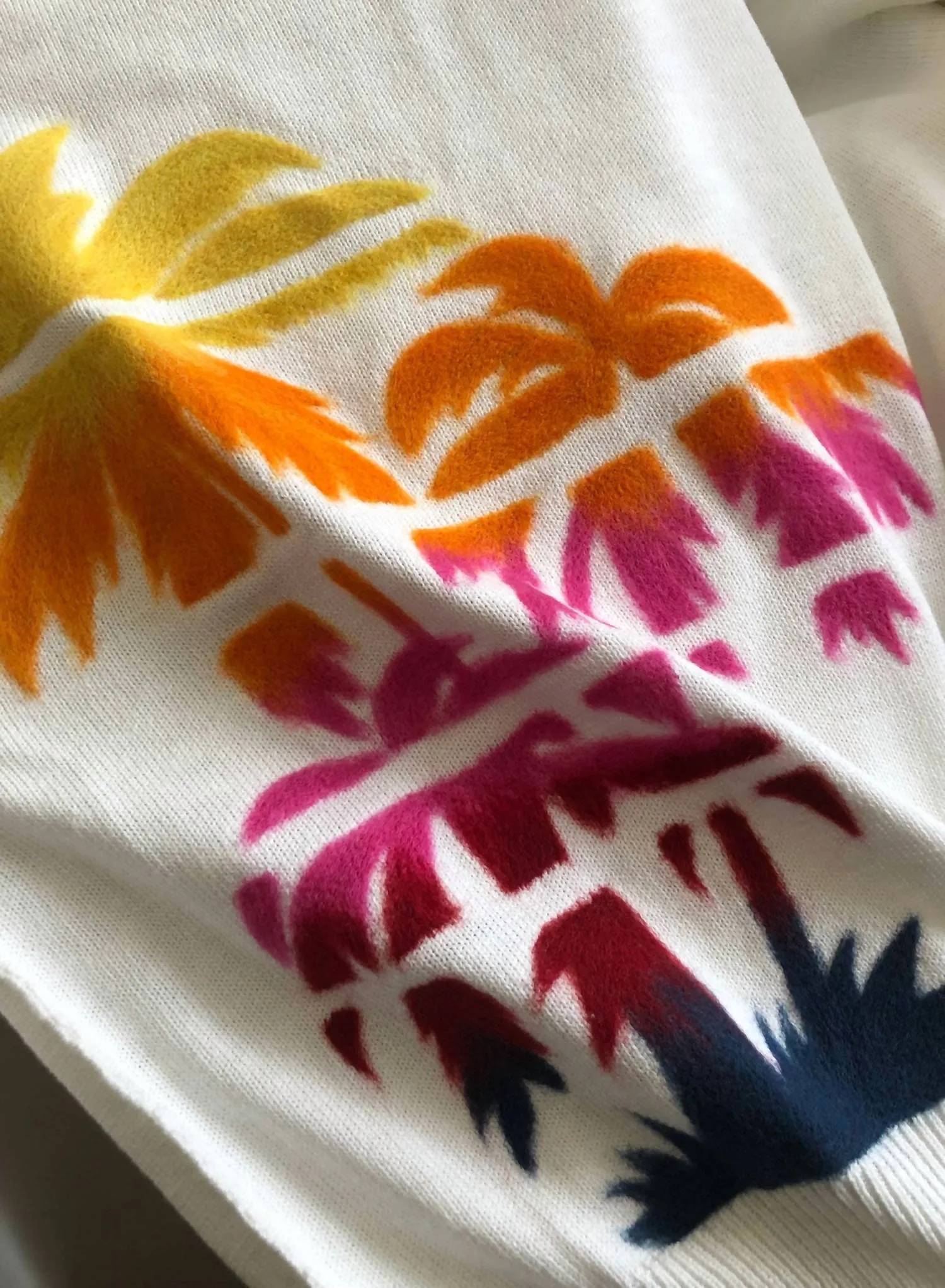 Karma Sweatshirt In White Palms