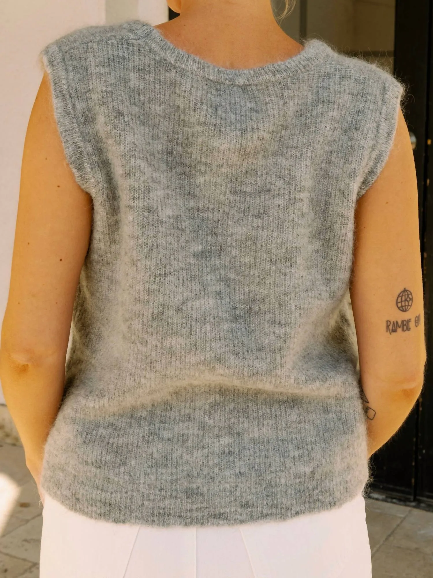 Kiara Wool Knit Buttoned Vest In Grey