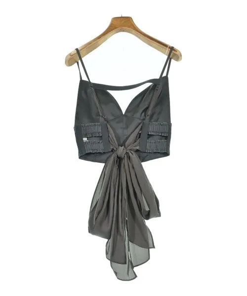 La Belle Etude Vests