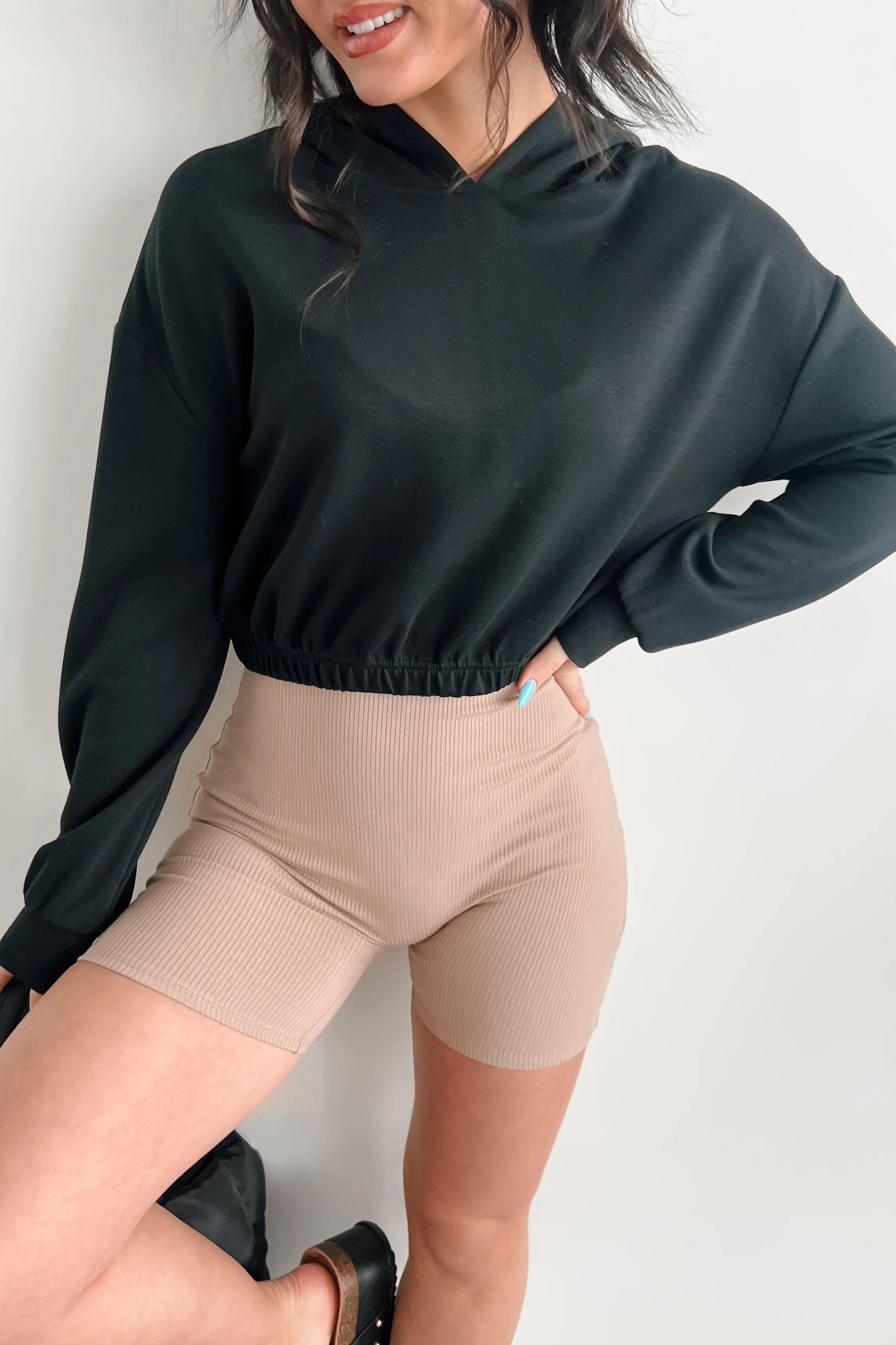 Living In Peace Cropped Hoodie (Black)
