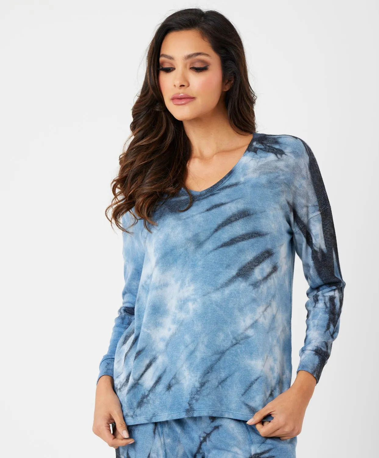 Marble Wash Long Sleeve V-Neck Top In Denim