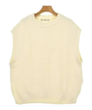 N. Natural Beauty Basic Vests