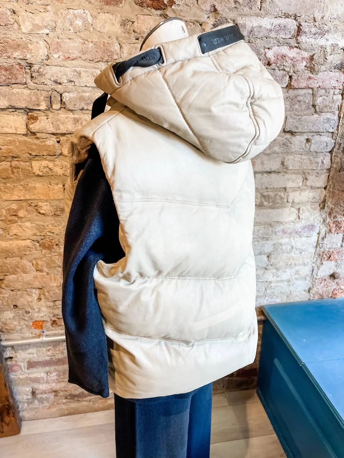 Namica Leather Vest With Hood In Cream