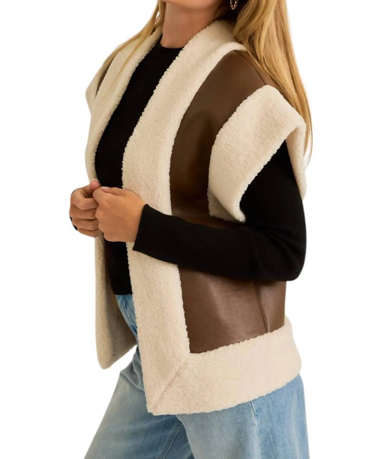 Oversized Polar Vest In Brown