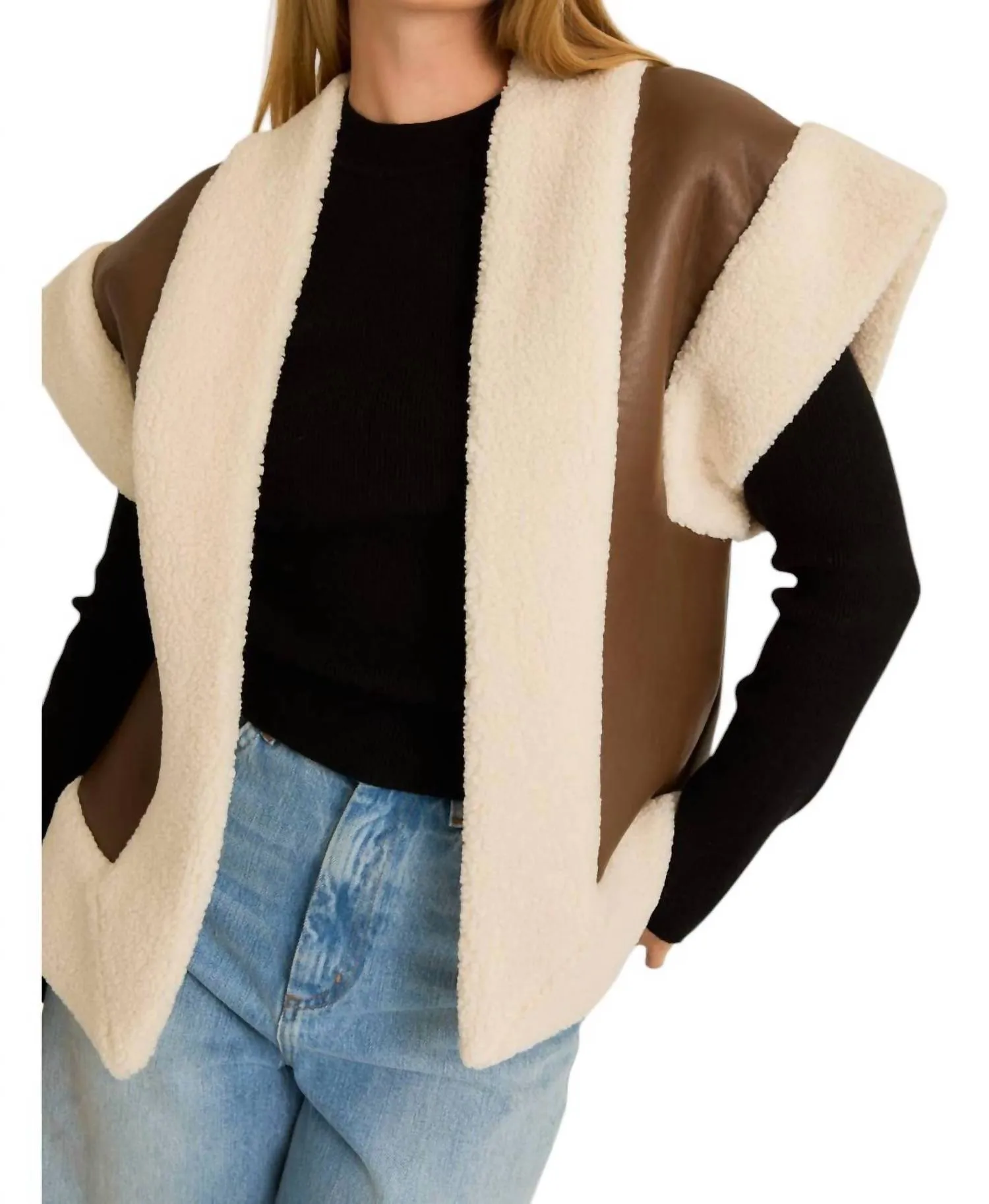 Oversized Polar Vest In Brown