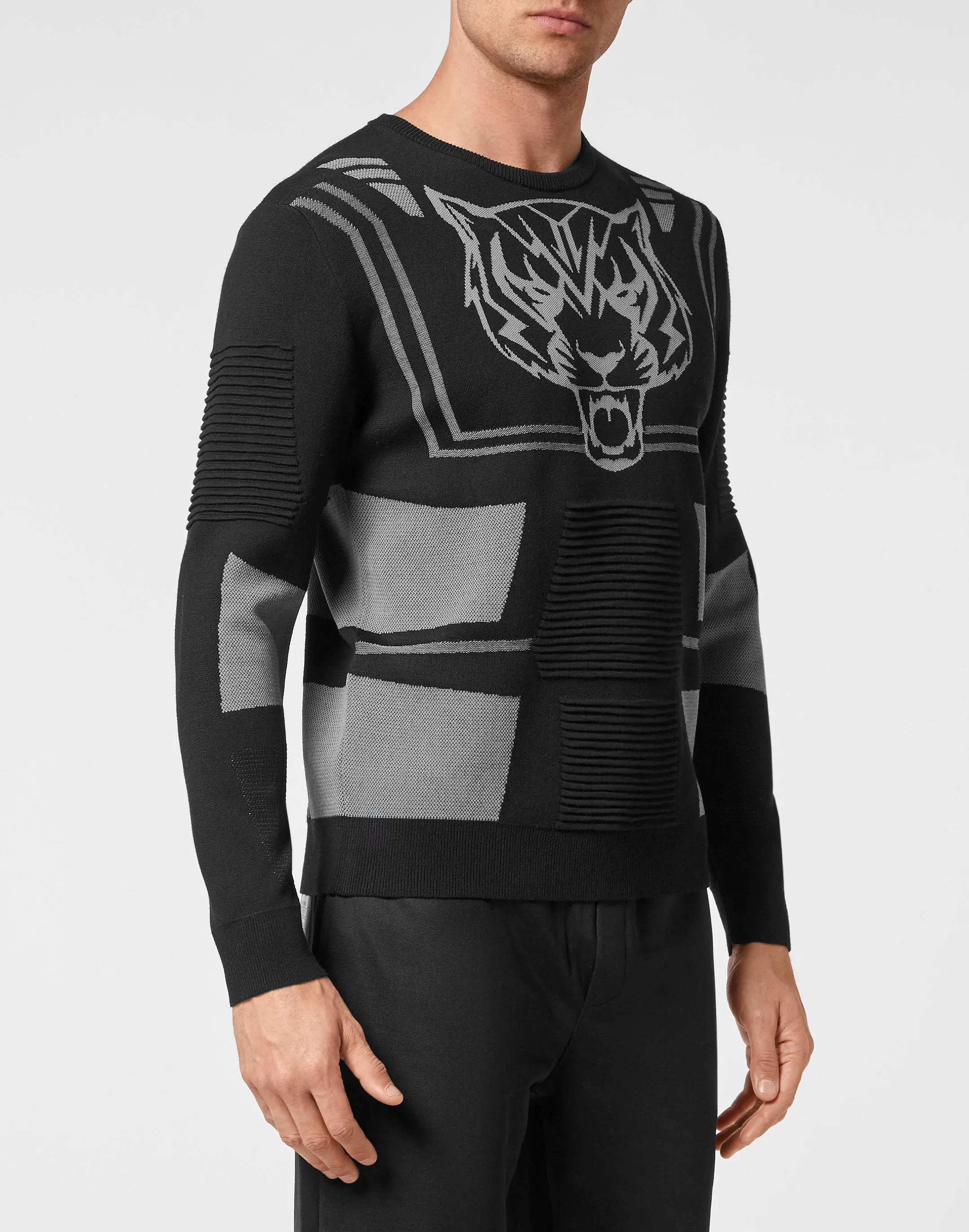 Pullover Round Neck LS