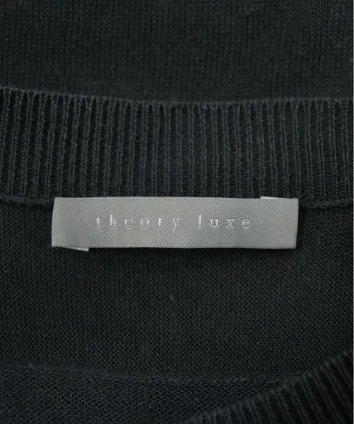 Theory Luxe Vests