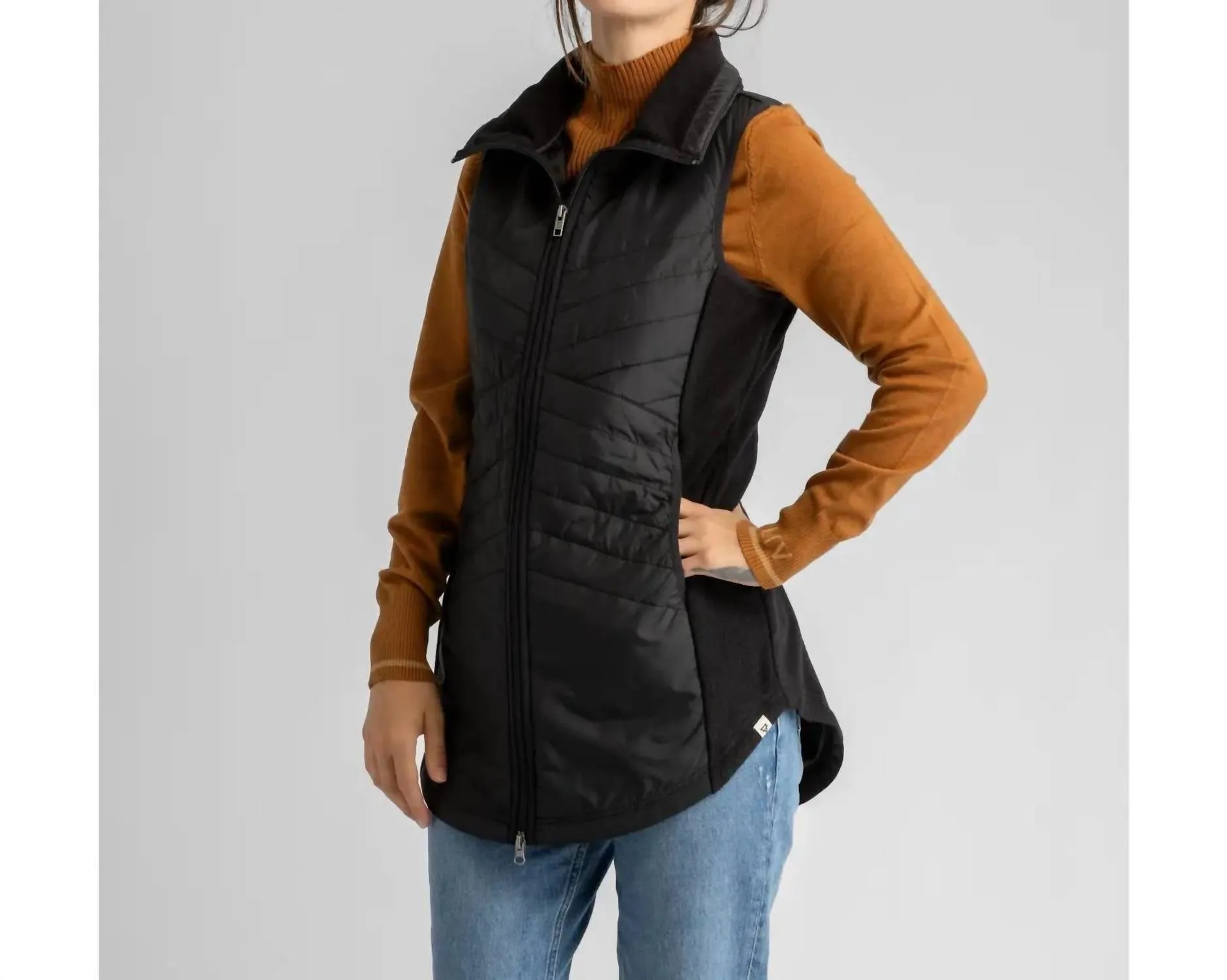 Valais Hybrid Vest In Meteorite Black