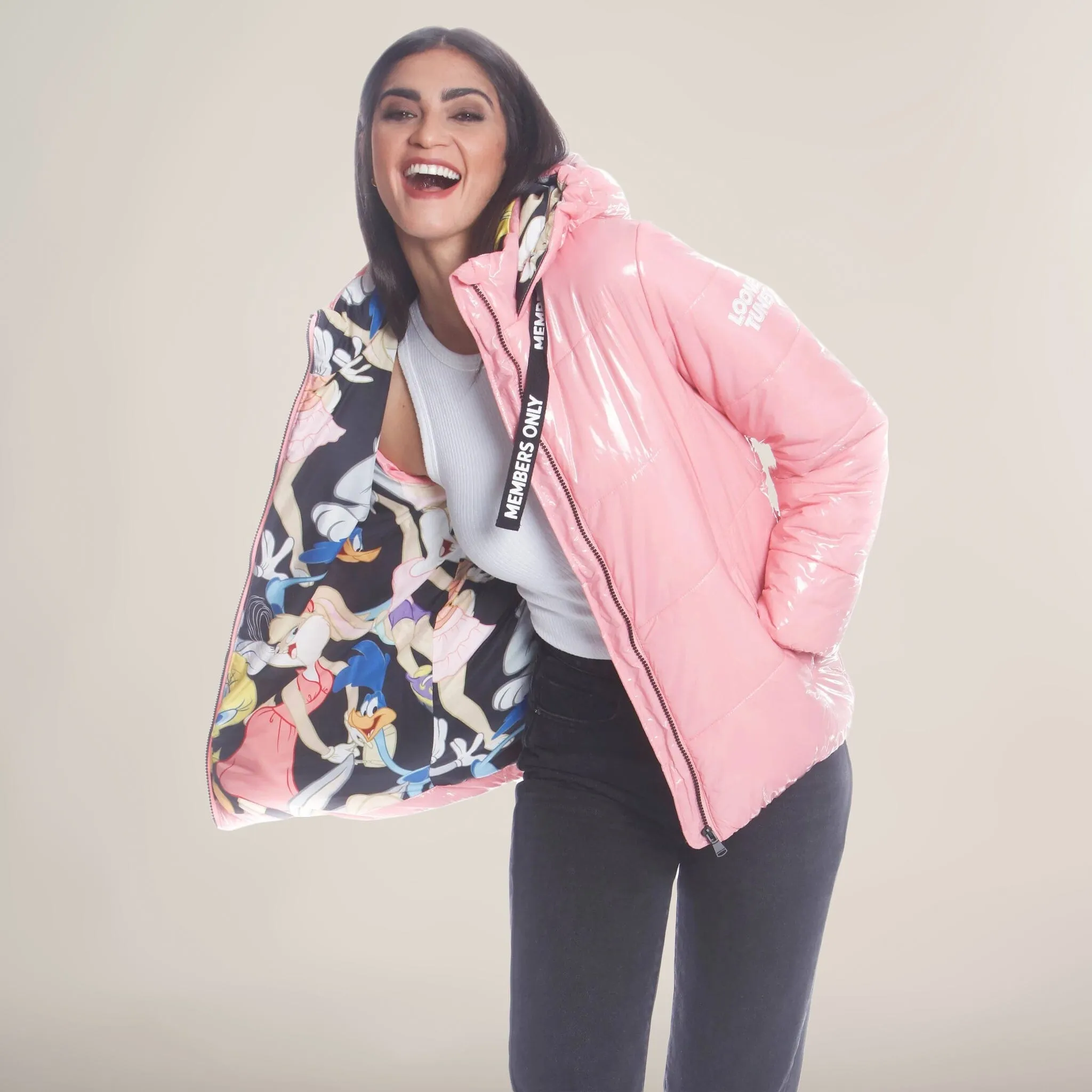 Women's Hi-Shine Chevron Quilt Puffer with Looney Tunes Mashup Print Lining