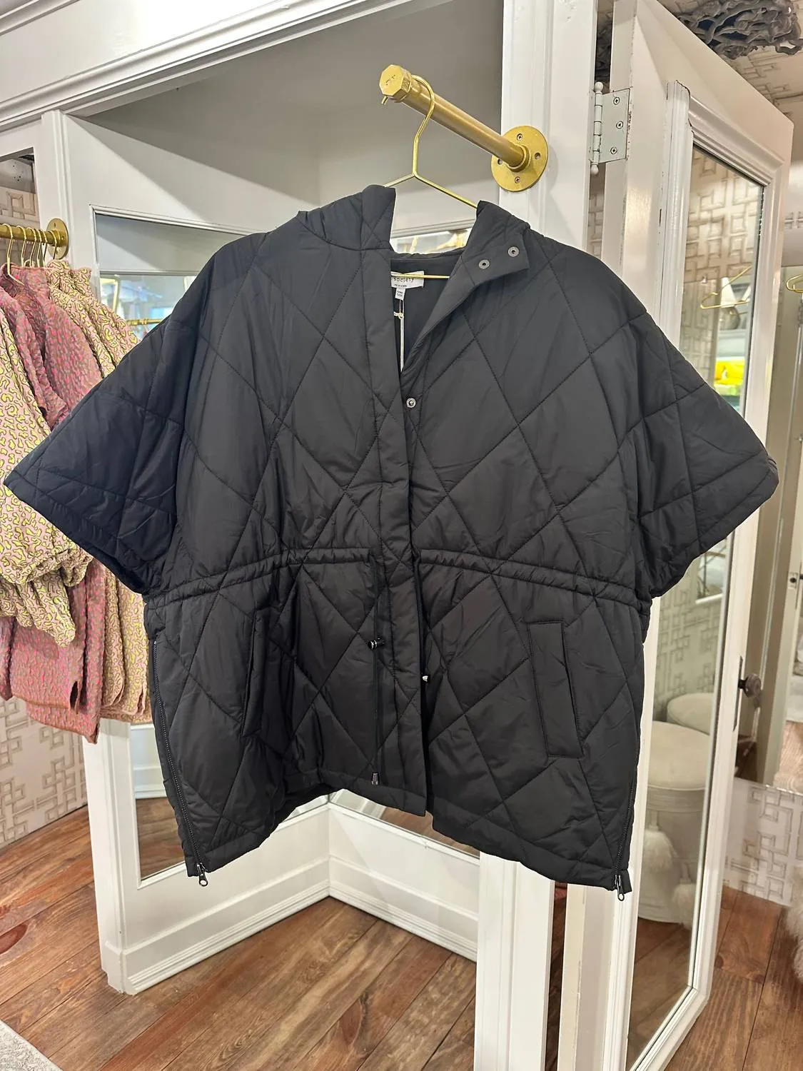 Women's Oversized Hooded Vest In Black