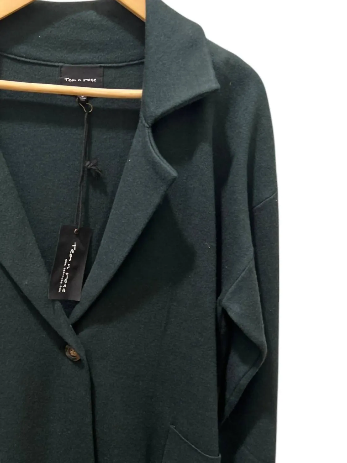 Women's Wide Collar Coat In Deep Green